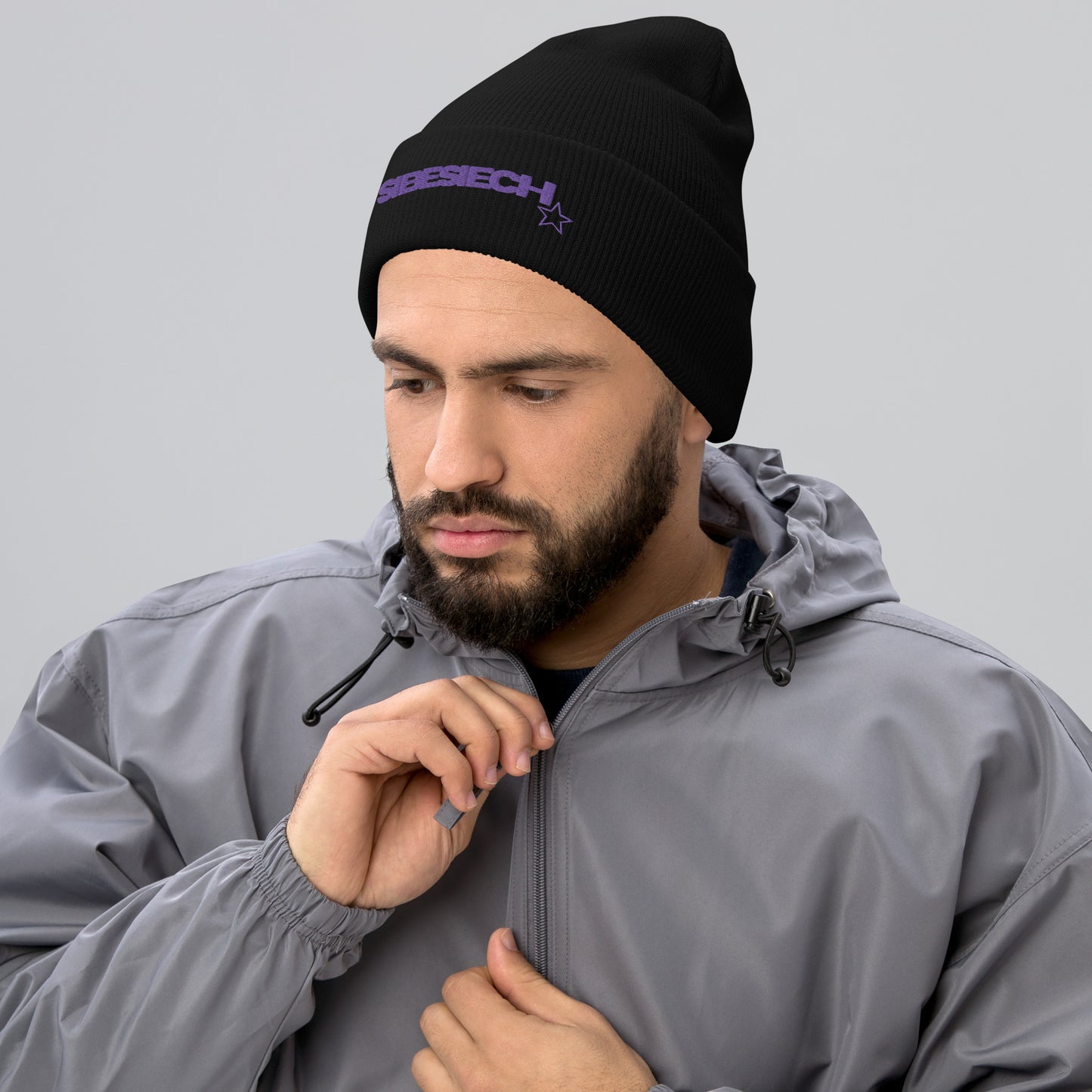 Umgeschlagene Beanie "SIBESIECH"